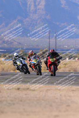 media/Dec-17-2023-CVMA (Sun) [[bf0c04832d]]/Race 2 Amateur Supersport Open/